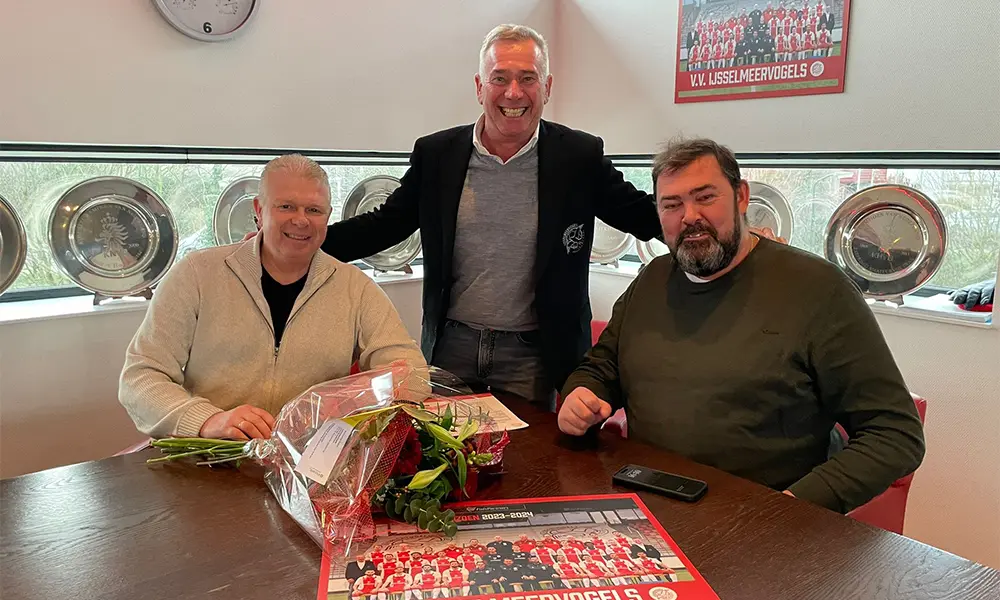 ijsselmeervogels_unit_14_verlengt_het_sponsorschap_bij_ijsselmeervogels_01